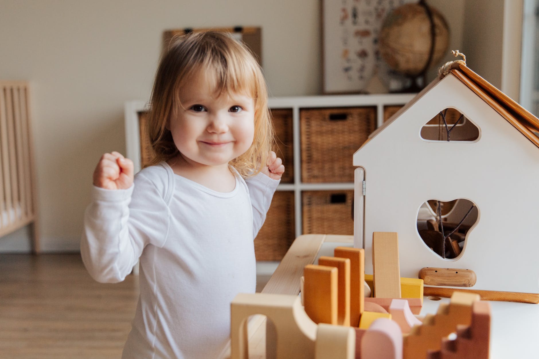 5 Tips Memilih Furnitur yang Aman Buat Kamar Anak